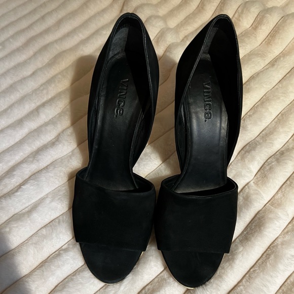 VINCE. PEEP TOE HEELS - Picture 2 of 12